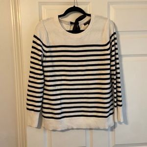 BANANA REPUBLIC TIE-BACK SWEATER